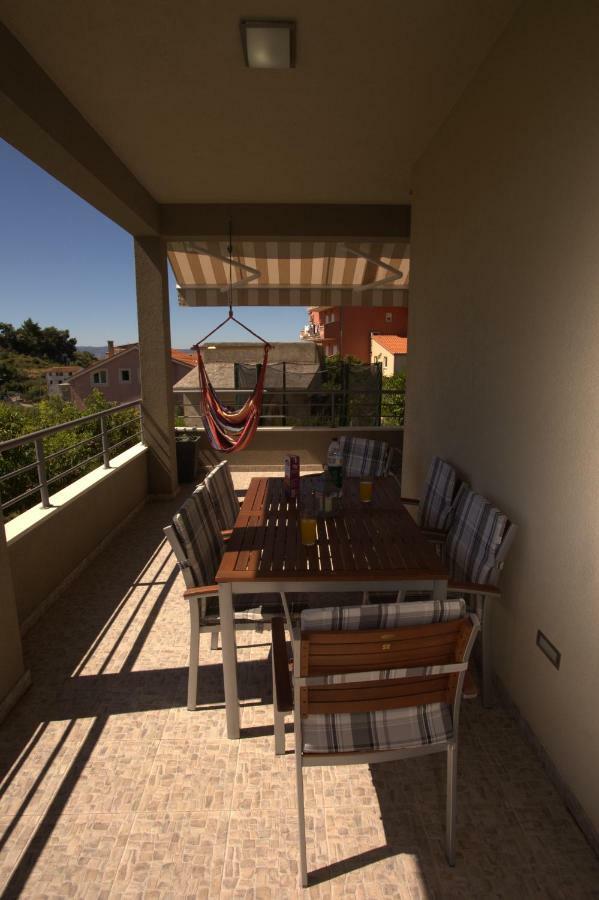 Vila Fantastic House Podstrana Exteriér fotografie