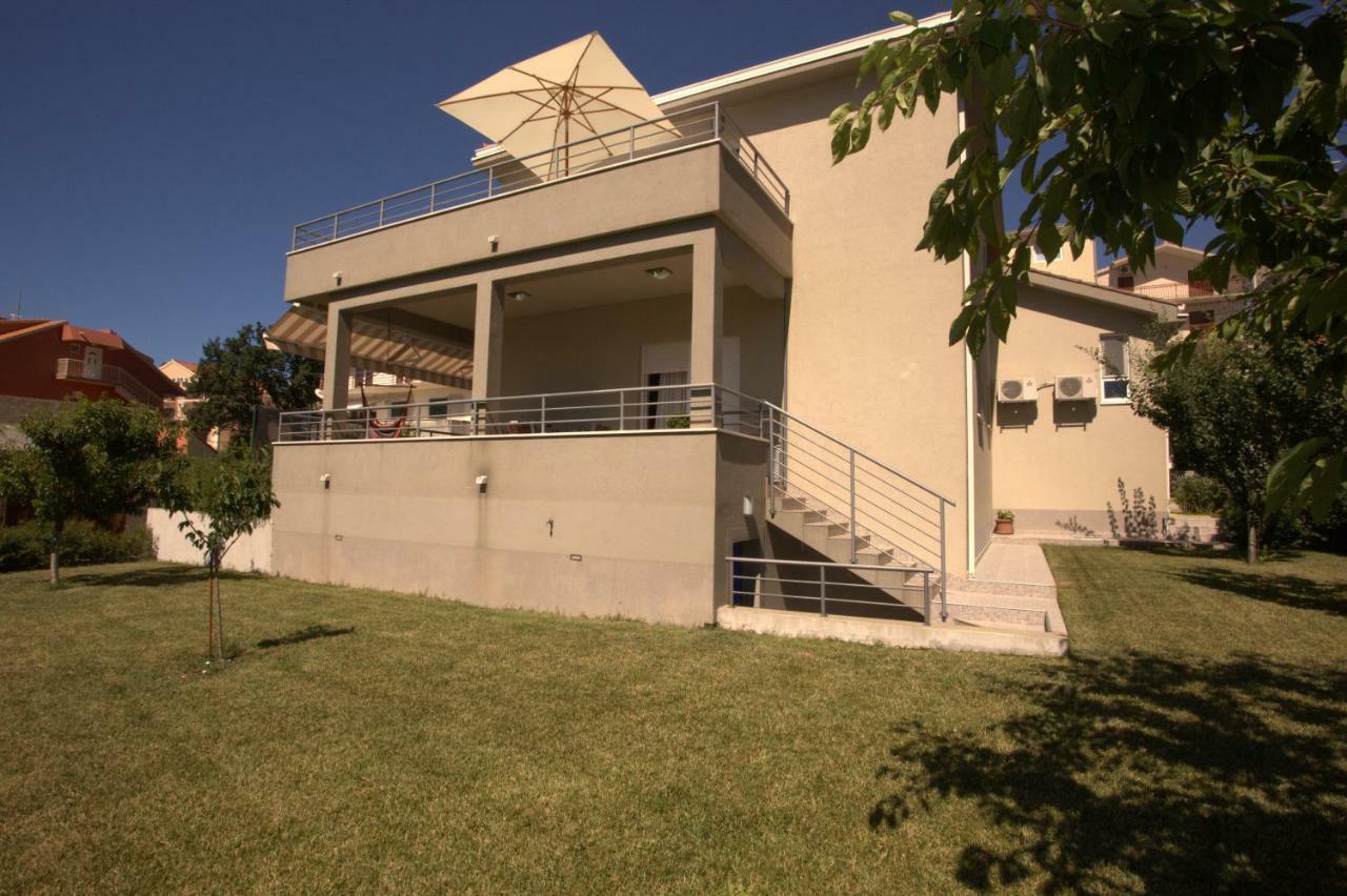 Vila Fantastic House Podstrana Exteriér fotografie